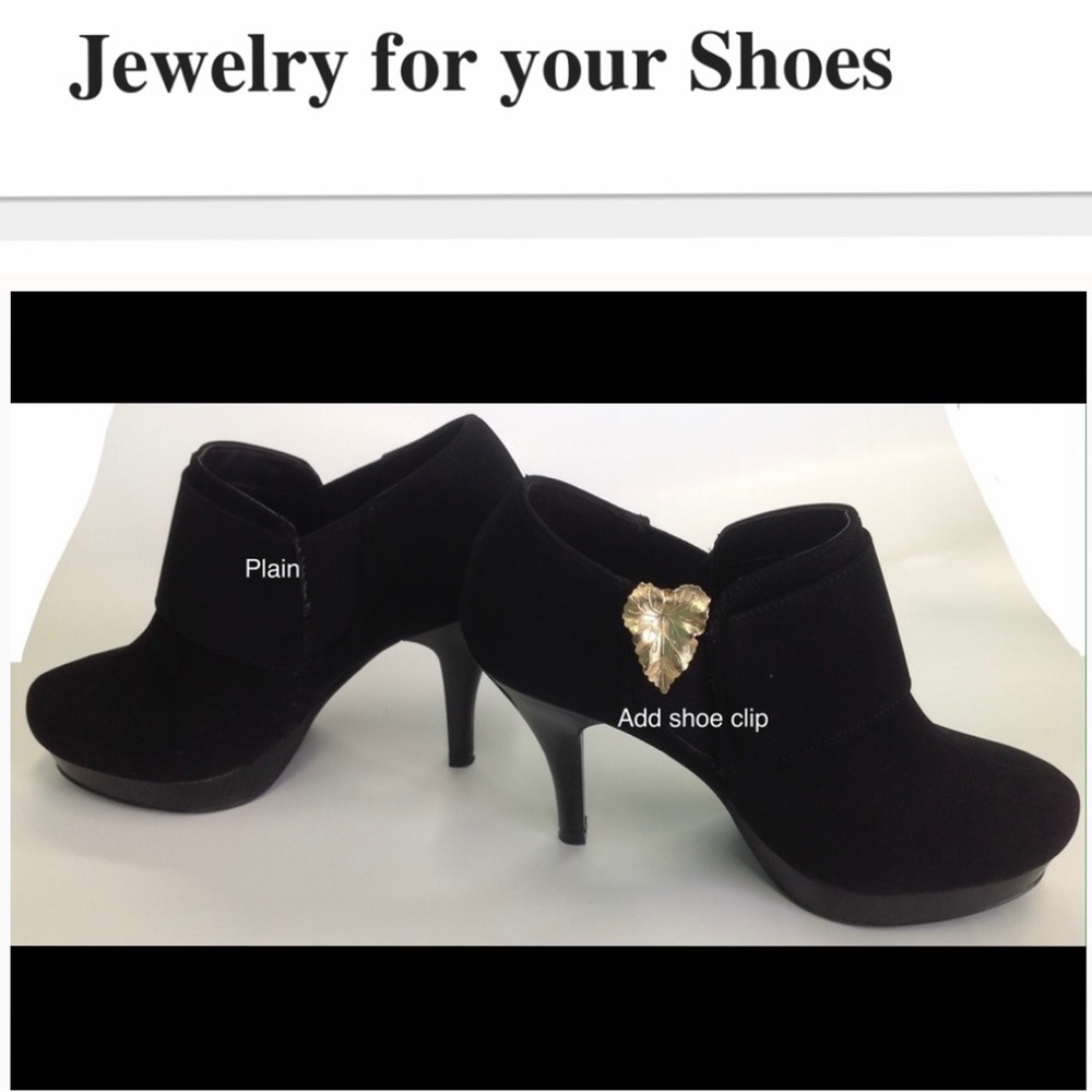 Gold Heart ❤️ Shoe Jewelry Clips